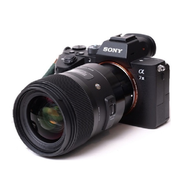 Цифровой фотоаппарат Sony a7 III Kit Sigma 35mm F1.4 DG HSM Art Sony E-mount - фото3