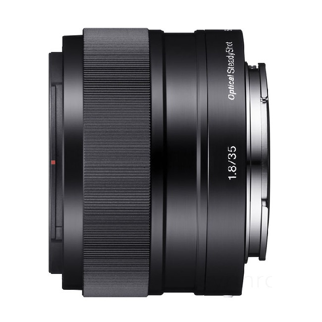 Объектив Sony E 35mm F1.8 OSS (SEL35F18) Цвет: Черный. - фото3