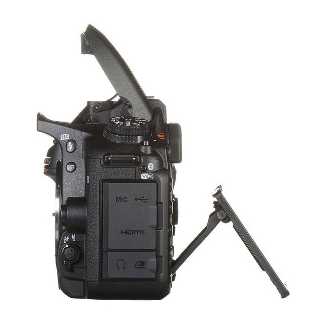 Зеркальный фотоаппарат Nikon D7500 KIT 18-55mm VR. - фото5