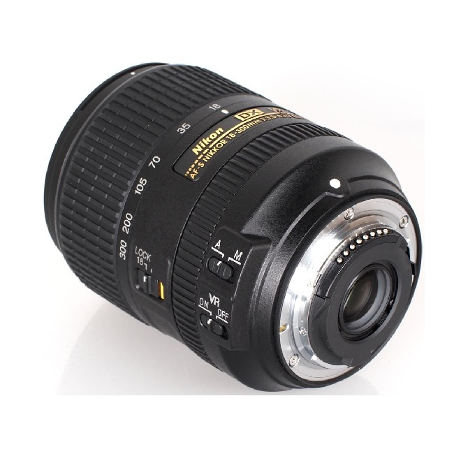 Объектив Nikon AF-S DX NIKKOR 18-300mm f/3.5-6.3G ED VR. - фото3