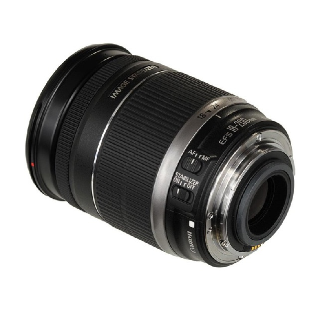 Объектив Canon EF-S 18-200mm f/3.5-5.6 IS. - фото3